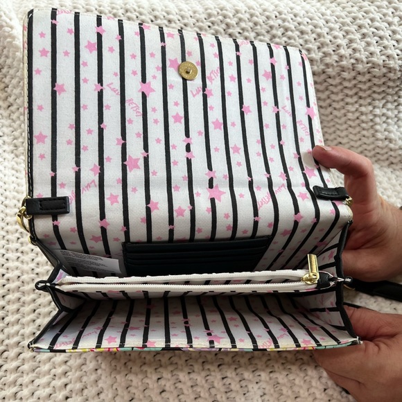 NWOT Betsey Johnson Floral Dog Purse - Picture 3 of 3